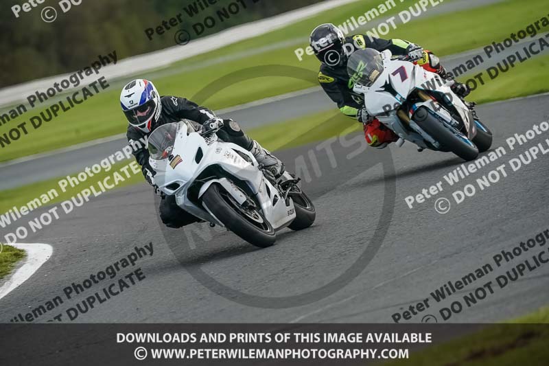 anglesey;brands hatch;cadwell park;croft;donington park;enduro digital images;event digital images;eventdigitalimages;mallory;no limits;oulton park;peter wileman photography;racing digital images;silverstone;snetterton;trackday digital images;trackday photos;vmcc banbury run;welsh 2 day enduro